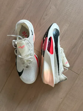 Použité Nike Air Zoom Alphafly Next% 3 bike — obrázek 2 z 4