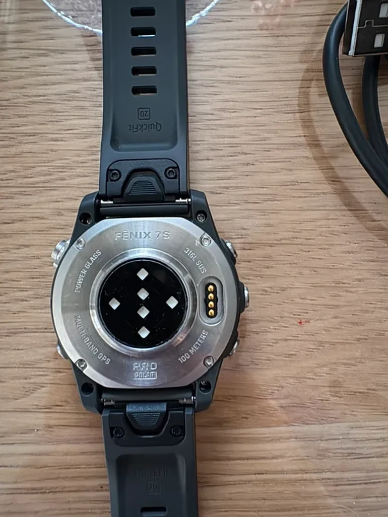 Garmin Fenix 7s Pro Solar bike de segunda mano — imagen 2 de 2