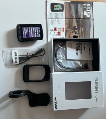 Wahoo ELEMNT ROAM v2 GPS Cycling Computer 2024 bike d'occasion — image 3 sur 4