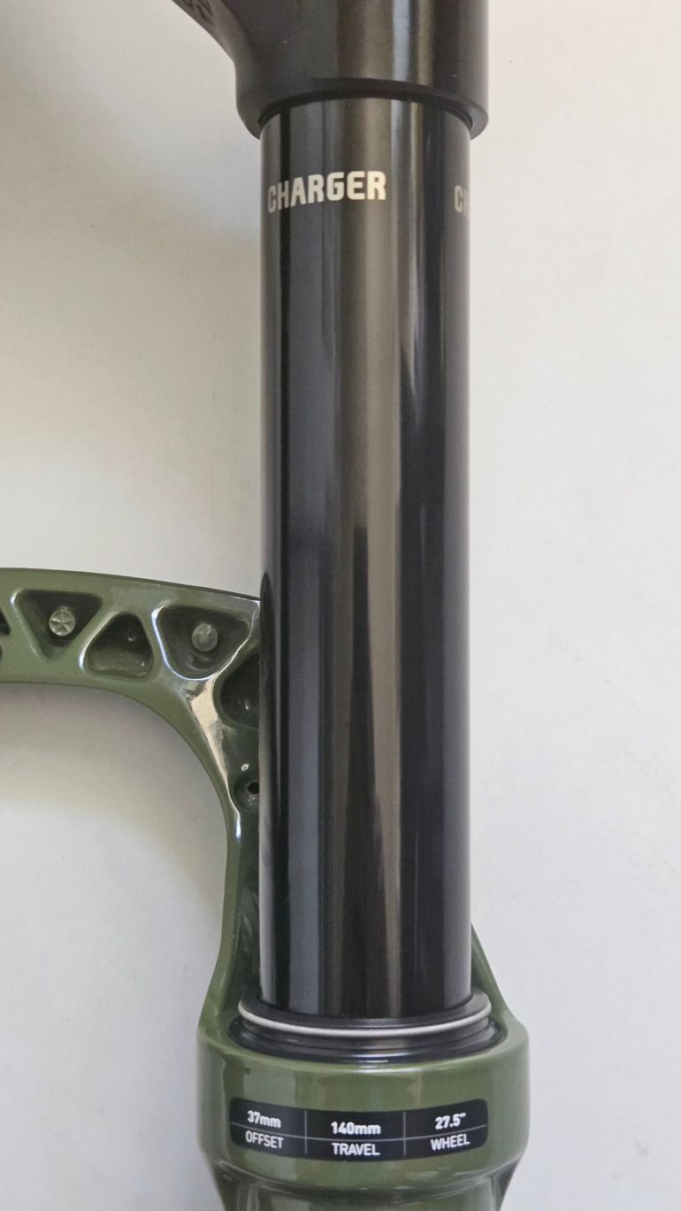 Použité RockShox Lyrik Ultimate Charger 3.1 RC2 27.5 140mm 2025 bike — obrázek 5 z 17