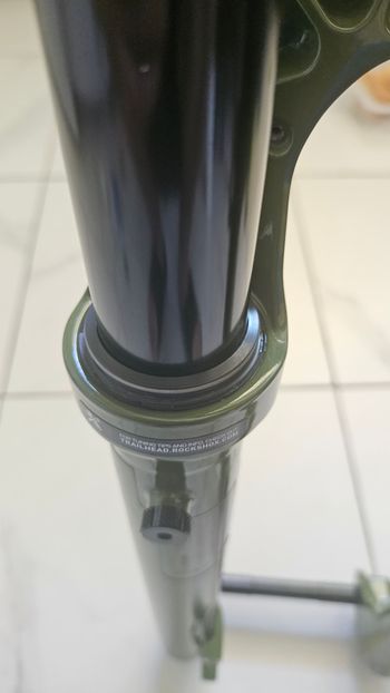 Použité RockShox Lyrik Ultimate Charger 3.1 RC2 27.5 140mm 2025 bike — obrázek 14 z 17