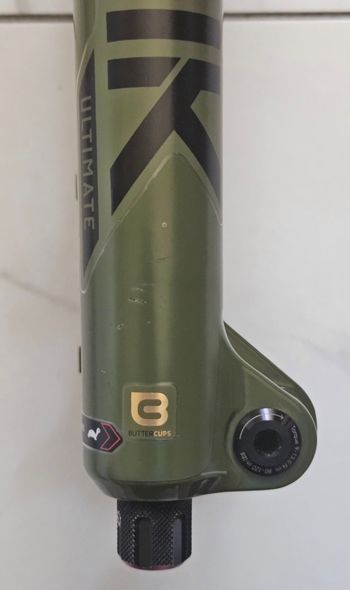 Použité RockShox Lyrik Ultimate Charger 3.1 RC2 27.5 140mm 2025 bike — obrázek 8 z 17