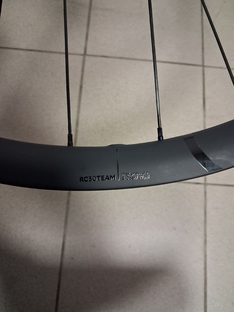 Gebrauchtes Orbea RC30Team Laufräder 2026 bike — Bild 3 von 3