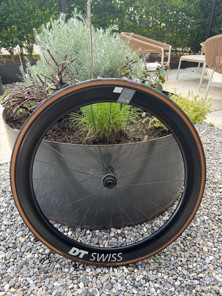 Tweedehands Dt Swiss ARC 1400 DICUT DB 50 Carbon Laufradsatz 2024 bike — afbeelding 4 van 4