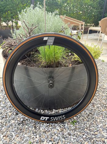 Tweedehands Dt Swiss ARC 1400 DICUT DB 50 Carbon Laufradsatz 2024 bike — afbeelding 3 van 4