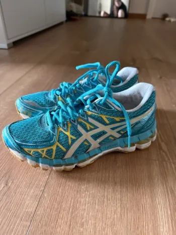 Used Asics Laufschuhe bike