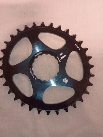 Used Race Face Cinch Oval Chainring 2026 bike — image 2 of 3