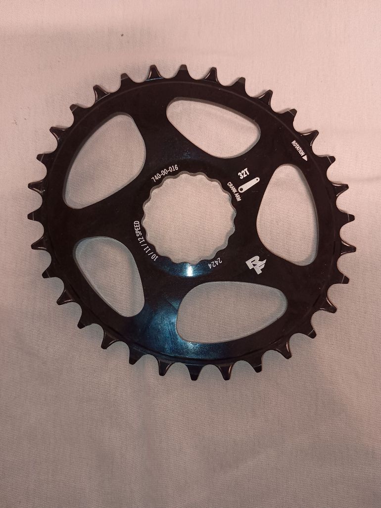 Used Race Face Cinch Oval Chainring 2026 bike — image 3 of 3