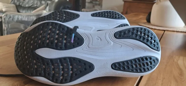 Used Asics Gel Nimbus bike — image 7 of 7
