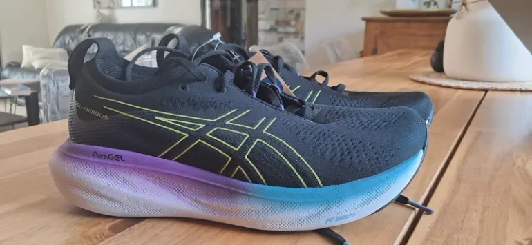 Used Asics Gel Nimbus bike — image 1 of 7