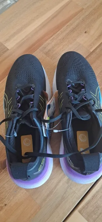 Used Asics Gel Nimbus bike — image 5 of 7