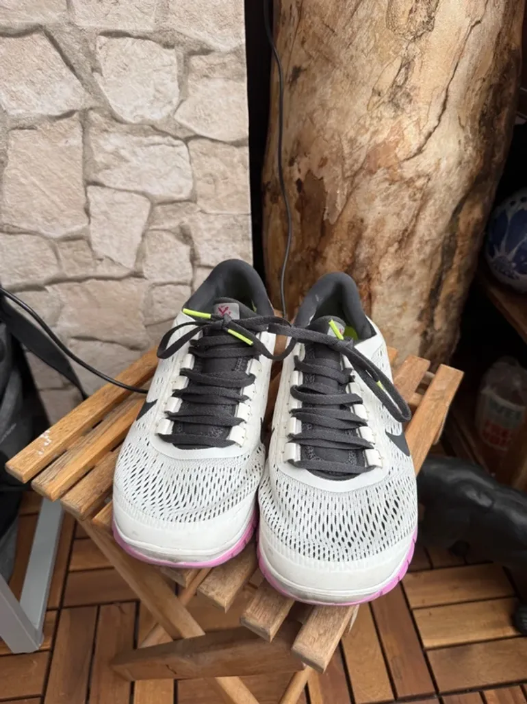 Použité Nike Free bike — obrázek 3 z 4