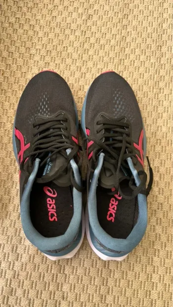Used Asics Magic Speed 4 bike — image 3 of 7