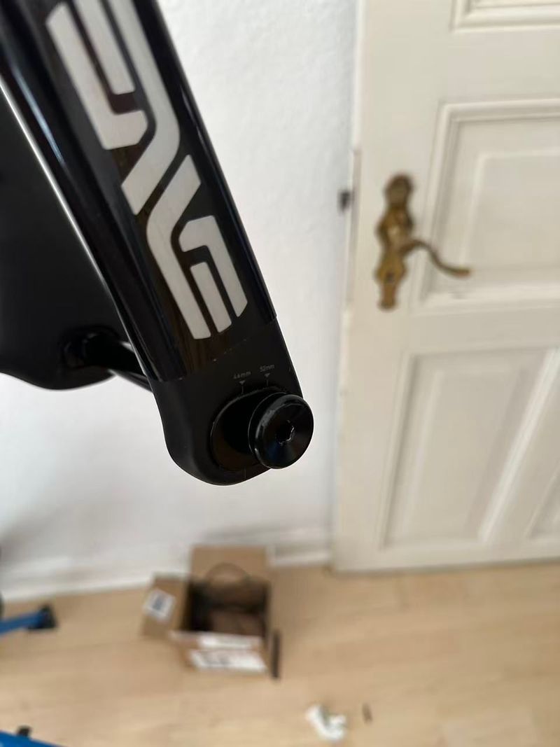 Used Enve Mountain Fork 2025 bike — image 5 of 7