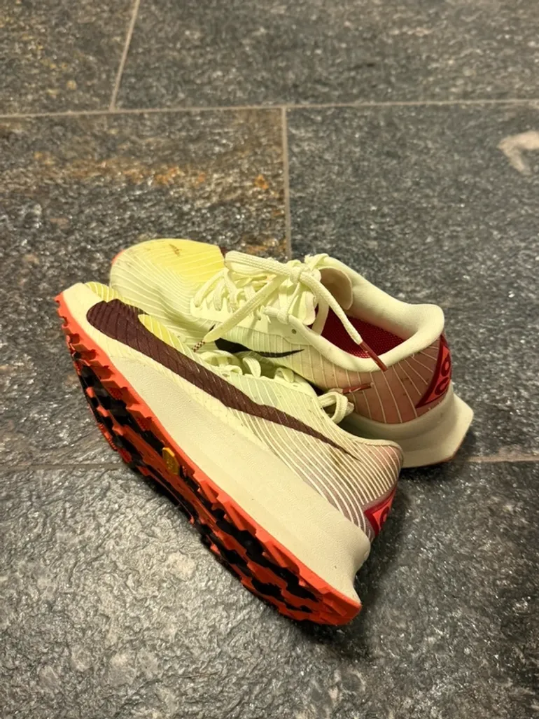 Použité Time ACG Running shoes bike — obrázek 3 z 4