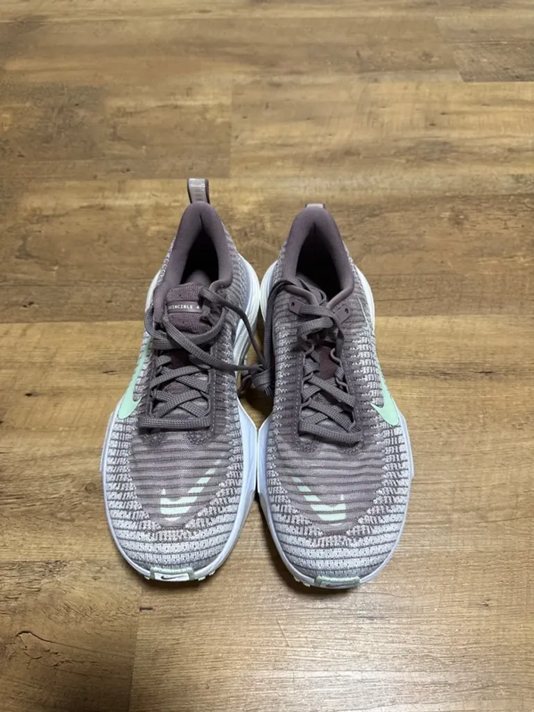 Použité Nike ZoomX Invincible Run 4 bike — obrázek 2 z 8