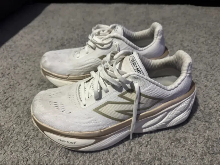 Używany New Balance Fresh Foam X More v5 bike — zdjęcie 2 z 7