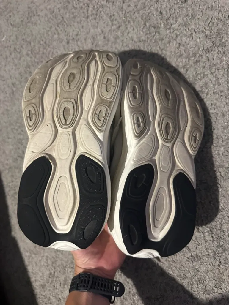 Używany New Balance Fresh Foam X More v5 bike — zdjęcie 5 z 7