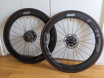 Zipp 404 Firecrest 2025 bike d'occasion
