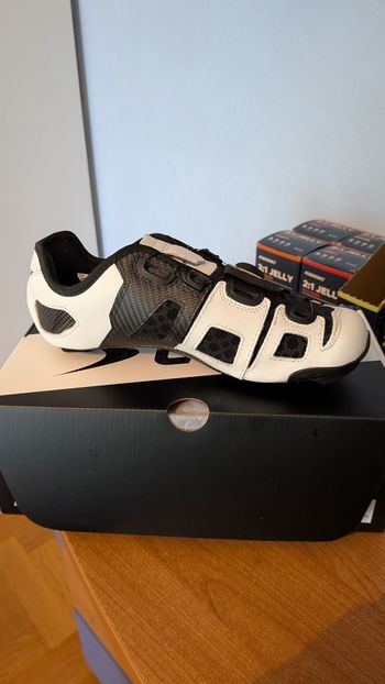 Used Lake CX242 Cycling Shoes 2026 bike — image 6 of 11