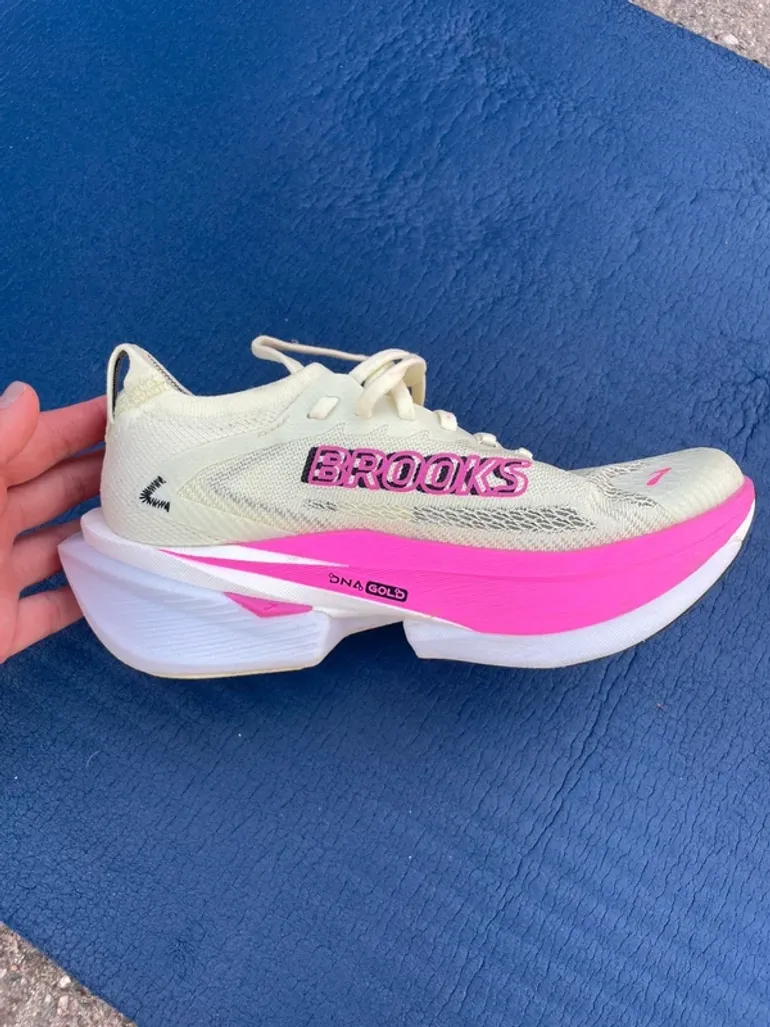 Used Brooks Hyperion Max 3 bike — image 3 of 7