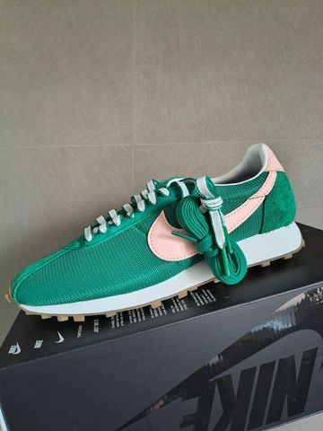 Nike LD-1000 Green/Silver Running Shoes d'occasion