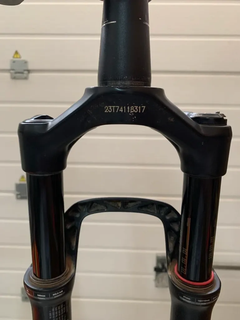 Rock Shox SID bike d'occasion — image 9 sur 12