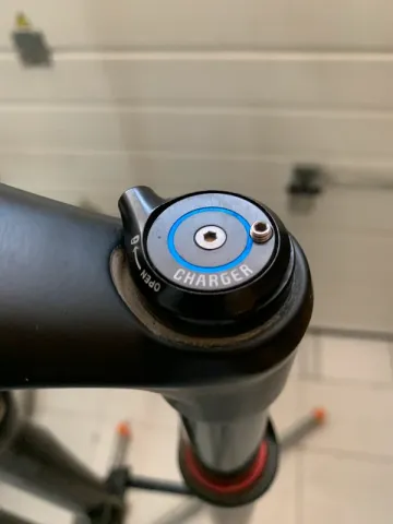 Used Rock Shox SID bike — image 11 of 16