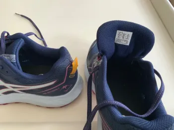 Used Asics Gel-Sonoma 7 bike — image 8 of 9