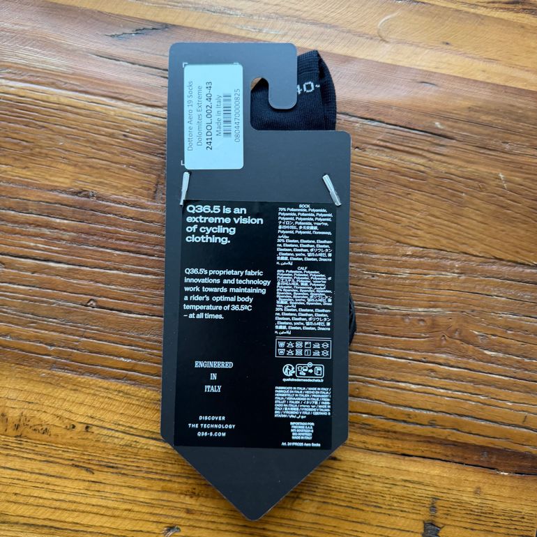Q36.5 Dottore Aero 19 Socks Dolomites Extreme 40-43// NEW!! 50% OFF!! 2026 bike d'occasion — image 2 sur 2