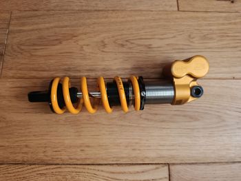 Used Öhlins TTX22 M.2 Coil Shock Absorber 2024 bike — image 14 of 17
