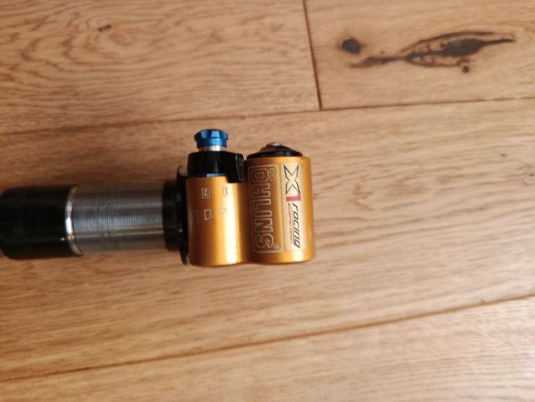 Used Öhlins TTX22 M.2 Coil Shock Absorber 2024 bike — image 5 of 17