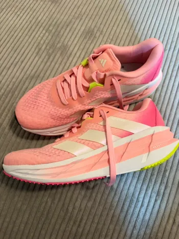Brugt Adidas Laufschuh Gr. 40 2/3 bike