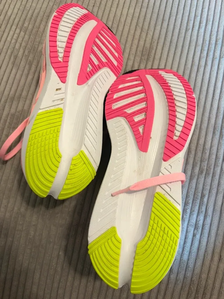 Brugt Adidas Laufschuh Gr. 40 2/3 bike — billede 3 af 4
