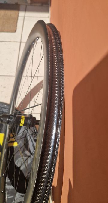 Gebrauchtes Mavic Cosmic SLR 45 C23 2025 bike — Bild 6 von 10