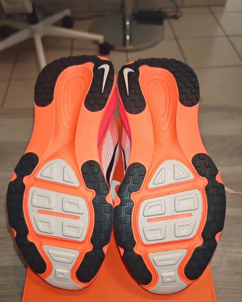 Použité Nike Vomero 18 bike — obrázek 4 z 8