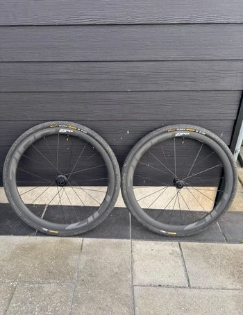 Zipp 303 SW Carbon Disc Brake Wheelset bike d'occasion