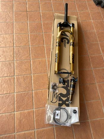 Fox 34 SC Factory Gold Fork + Kashima 190x45 Shock bike d'occasion