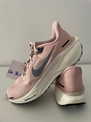 Used Nike Air Zoom Pegasus 41 Running Shoes