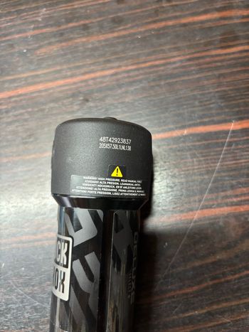Used RockShox Deluxe Select+ bike — image 4 of 4
