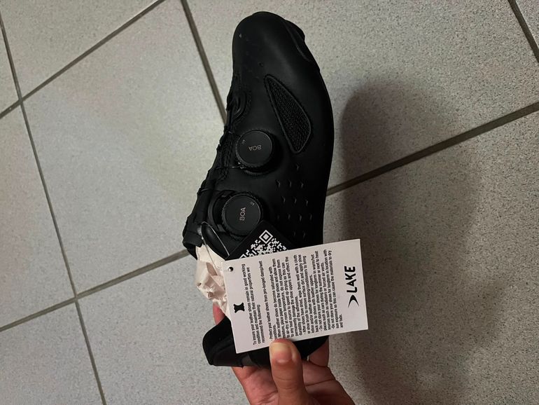 Used Lake CX238 Road Cycling Shoes bike — image 2 of 9