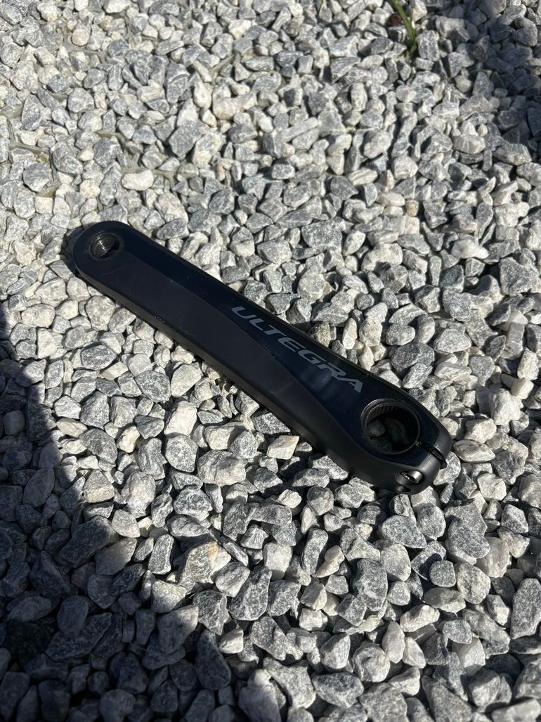 Used Shimano Ultegra R8000 Crankset with Powermeter 2025 bike — image 2 of 6