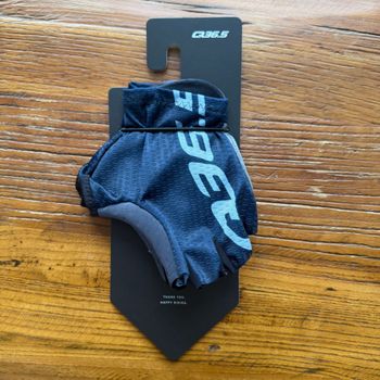 Q36.5 Summer Big Logo Gloves Nautica Blue M// NEW!! 50% OFF!! 2026 bike d'occasion