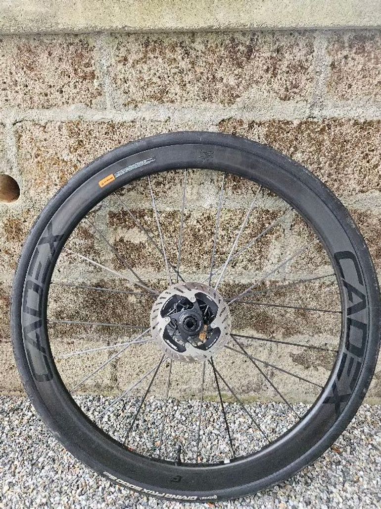 Giant 42 Tubeless 2023 bike d'occasion — image 4 sur 5