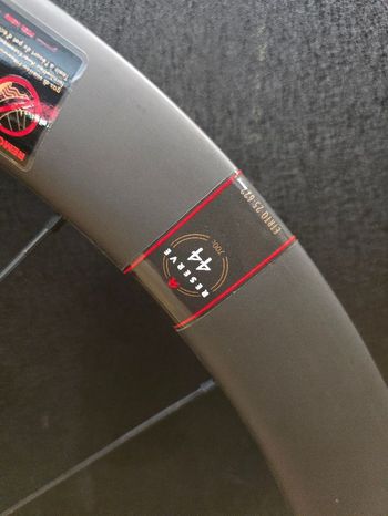 Używany Reserve Carbon 40/44 Wheels 2025 bike — zdjęcie 4 z 5
