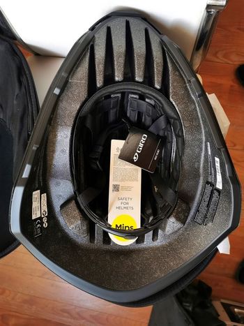 Used Giro Aerohead Mips II Helmet 2024 bike — image 4 of 8