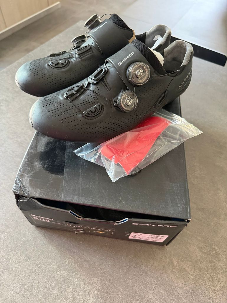 Used Shimano S-PHYRE SH-RC901 2022 bike — image 2 of 5