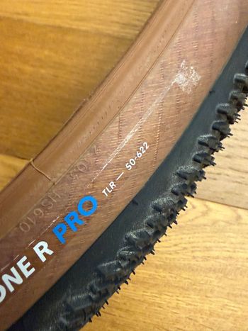 Schwalbe G-One R 50mm 2026 bike d'occasion — image 3 sur 3