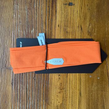 Used Q36.5 Dottore Pro UV Arm Protector M-L// NEW!! 50% OFF!! 2025 bike