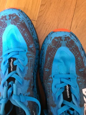 Hoka Speedgoat 6 bike d'occasion — image 3 sur 6